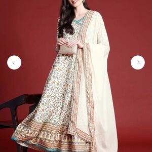 Ethnic Motifs print Angrakha kurta set